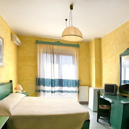 Smeraldo Hotel 3*