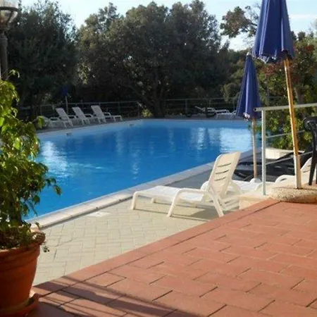 Smeraldo Szálloda 3*