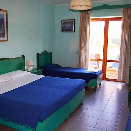 Hotel Smeraldo 3*